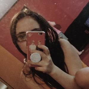 Meet your Posher, Tabitha